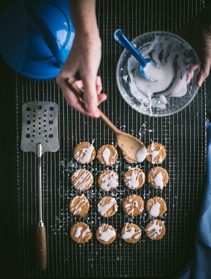 Glazing Frosted Honey Ginger Snaps
