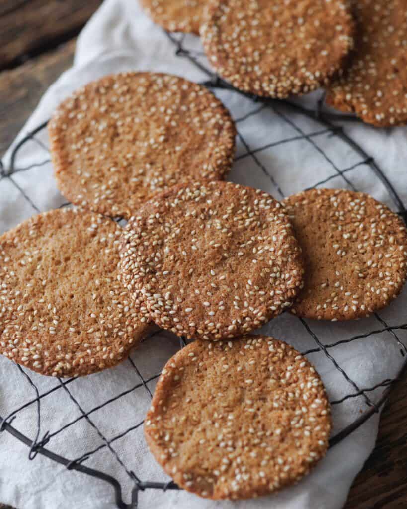 close up view of sesame cookie